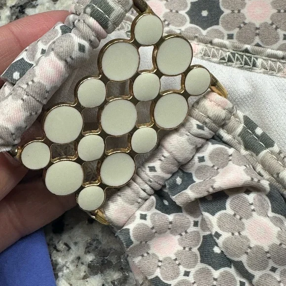 Stunning Floral Pink Bandeau Bikini Set🌸 - Picture 11 of 15